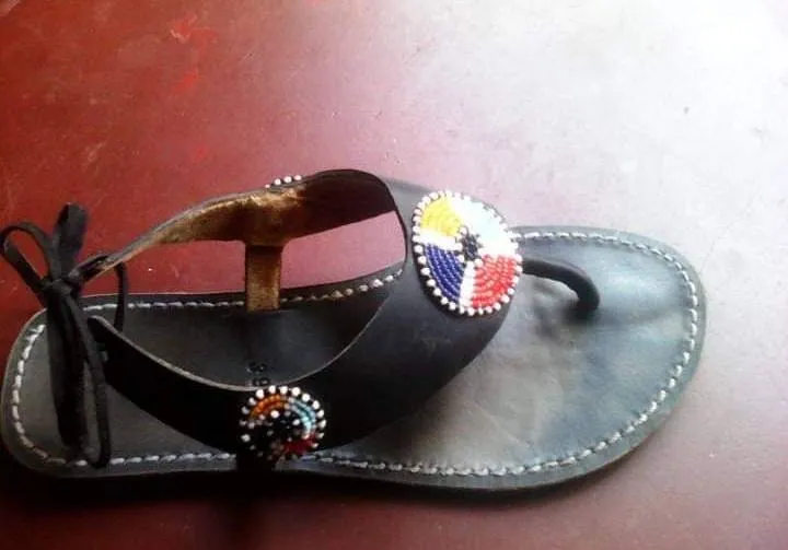 Black leather handmade masaai maasai masai ladies sandals|summer slippers|casual slipon|summer flip-on with free shipping world wide