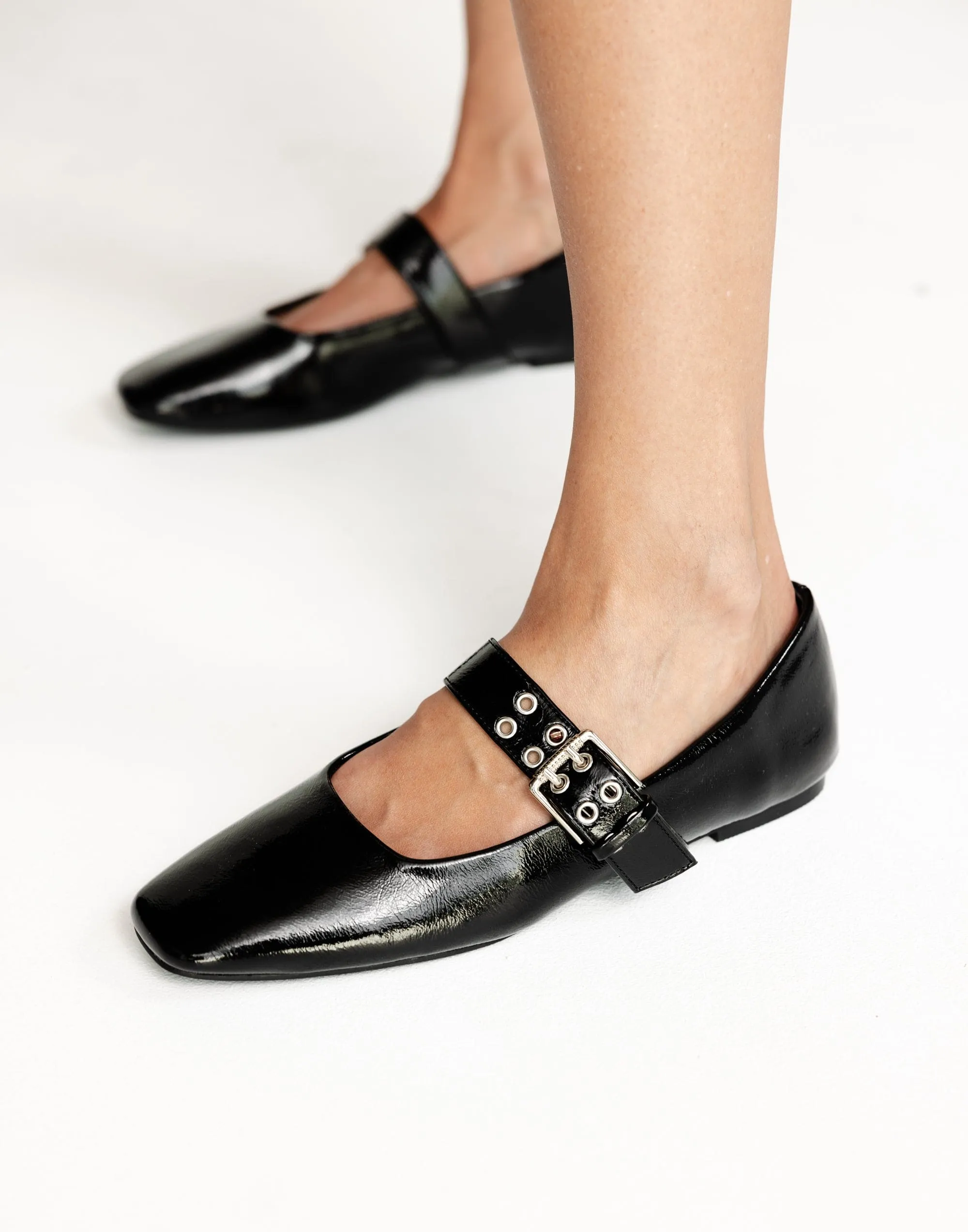 Faris Flats (Black Crinkle Patent) - By Billini